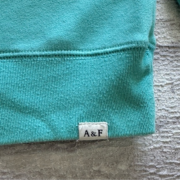 Abercrombie Kids Aqua Crewneck Sweater, Size 11/12 - Picture 5 of 10